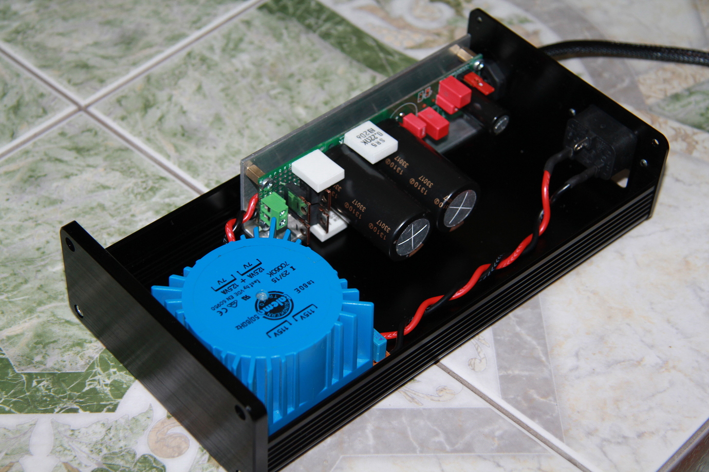 Блок питания для автозвука дома