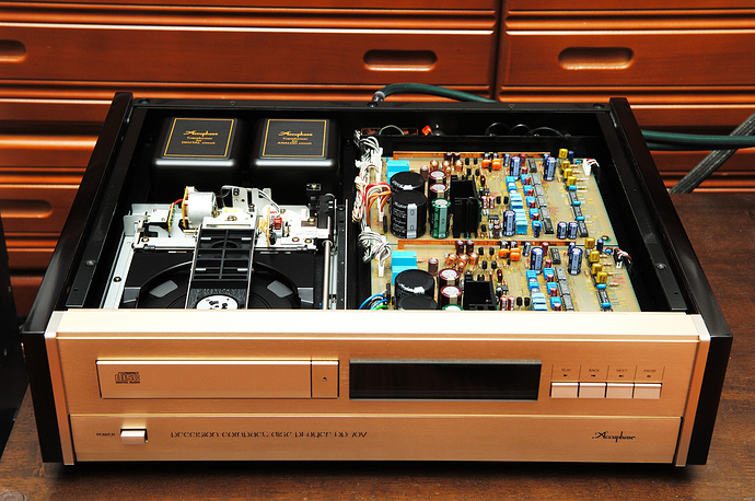 Accuphase DP-70V - Цифровые источники - DA Stereo
