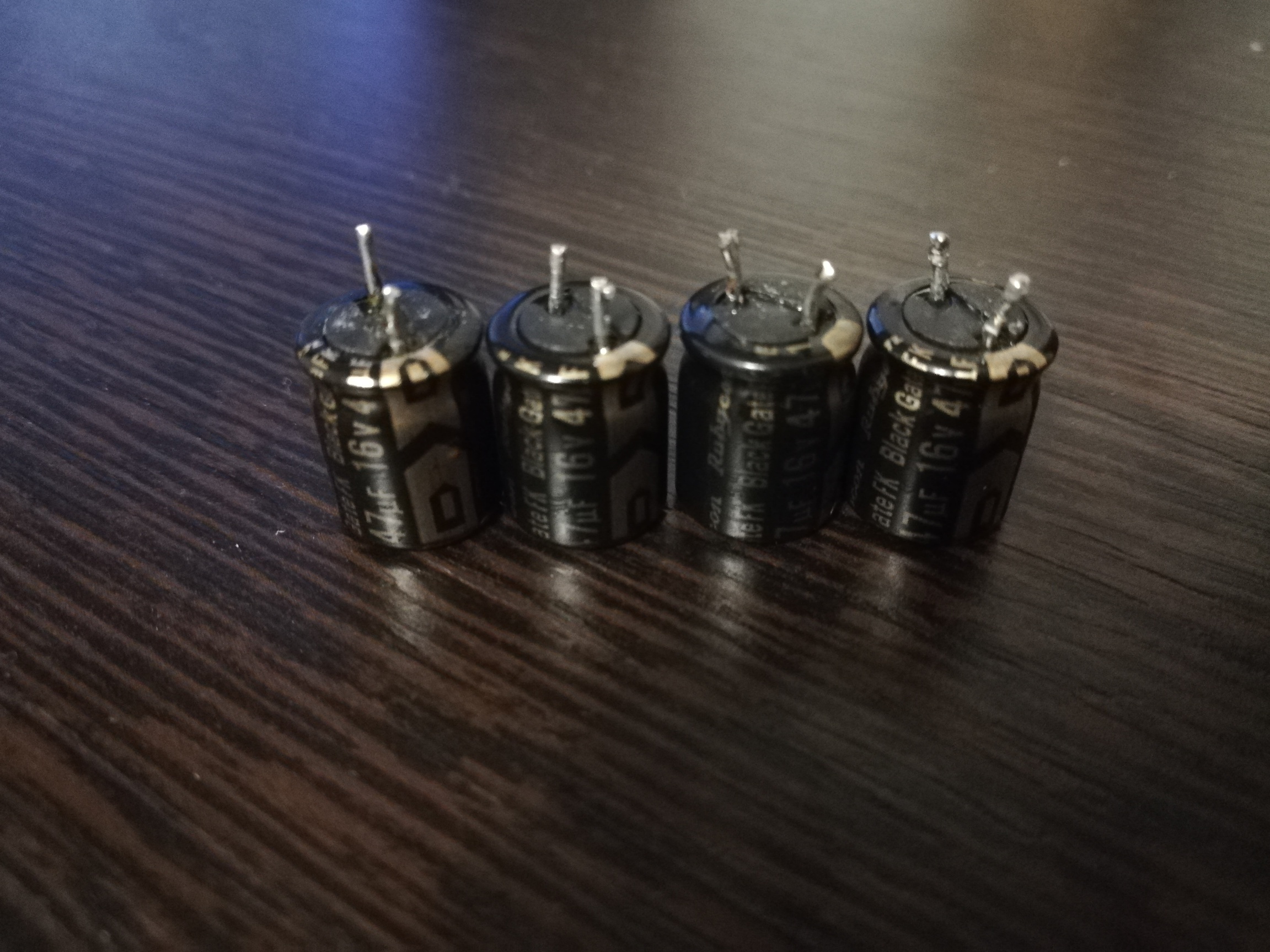 блэк гейт. блэк гейт. 100 mf 16v. Black gate capacitor. блэк гейт.