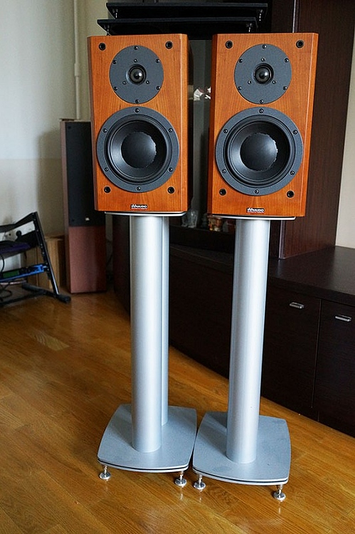 Dynaudio focus sales 140