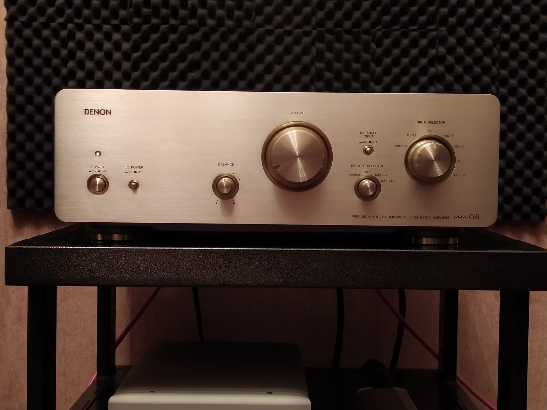 Denon s1. Denon PMA-2500ne