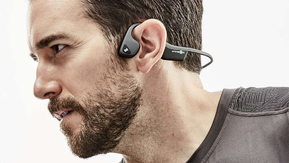 Приобрело звучание. Наушники AFTERSHOKZ Trekz Air. Беспроводные наушники AFTERSHOKZ Trekz Titanium. AFTERSHOKZ Trekz Air Titanium. Наушники костной проводимости AFTERSHOKZ.