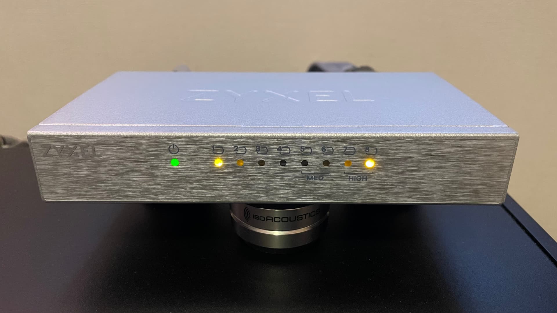 [СНЯТО С ПРОДАЖИ] Аудио-свитч Arch Audio switch- level3 - Питание ...