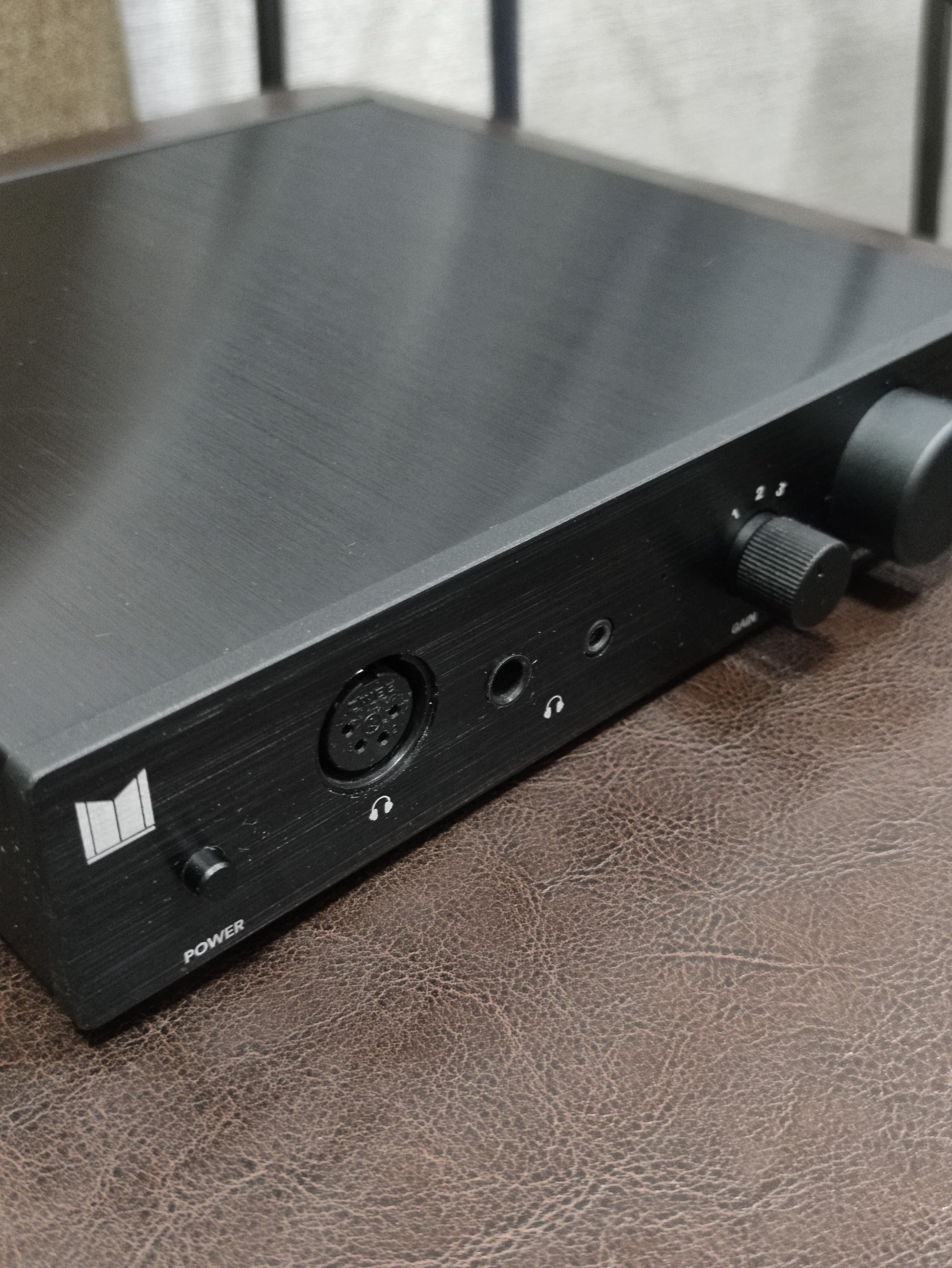 Monolith THX 887 Balance Headphone Amp DA Stereo