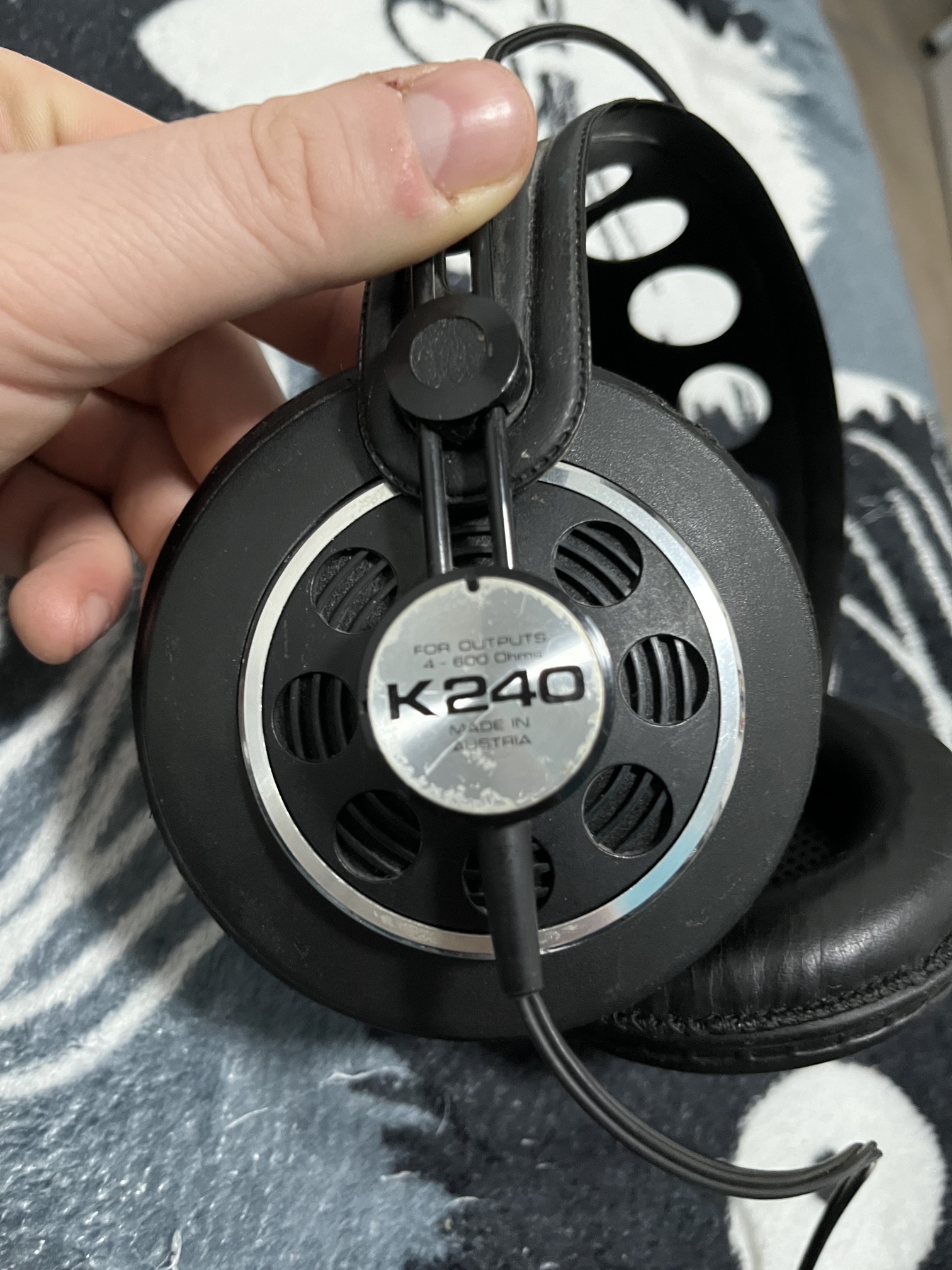 Akg k240 600 ohm outlet