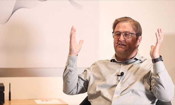 17625423214318492578080150359400