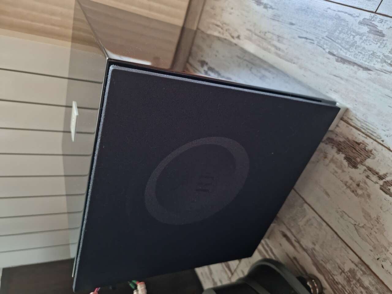 Сабвуфер REL T9I