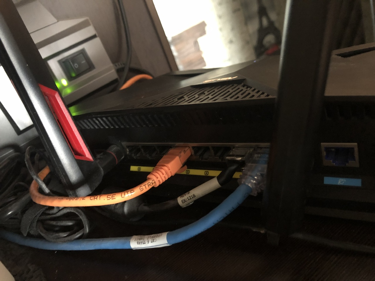 [ПРОДАНО] WiFi рутер Asus RT-AC88U - Прочее - DA Stereo