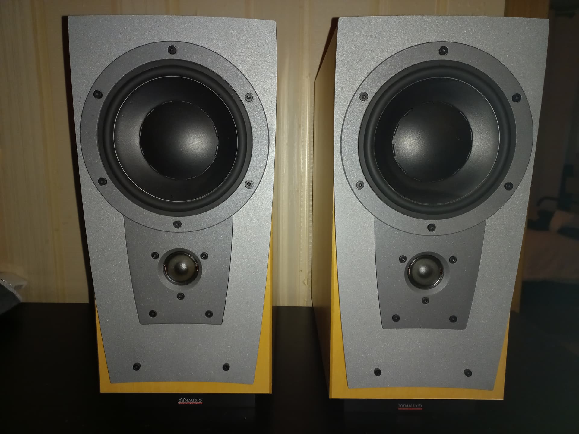 Dynaudio sales contour 1.4