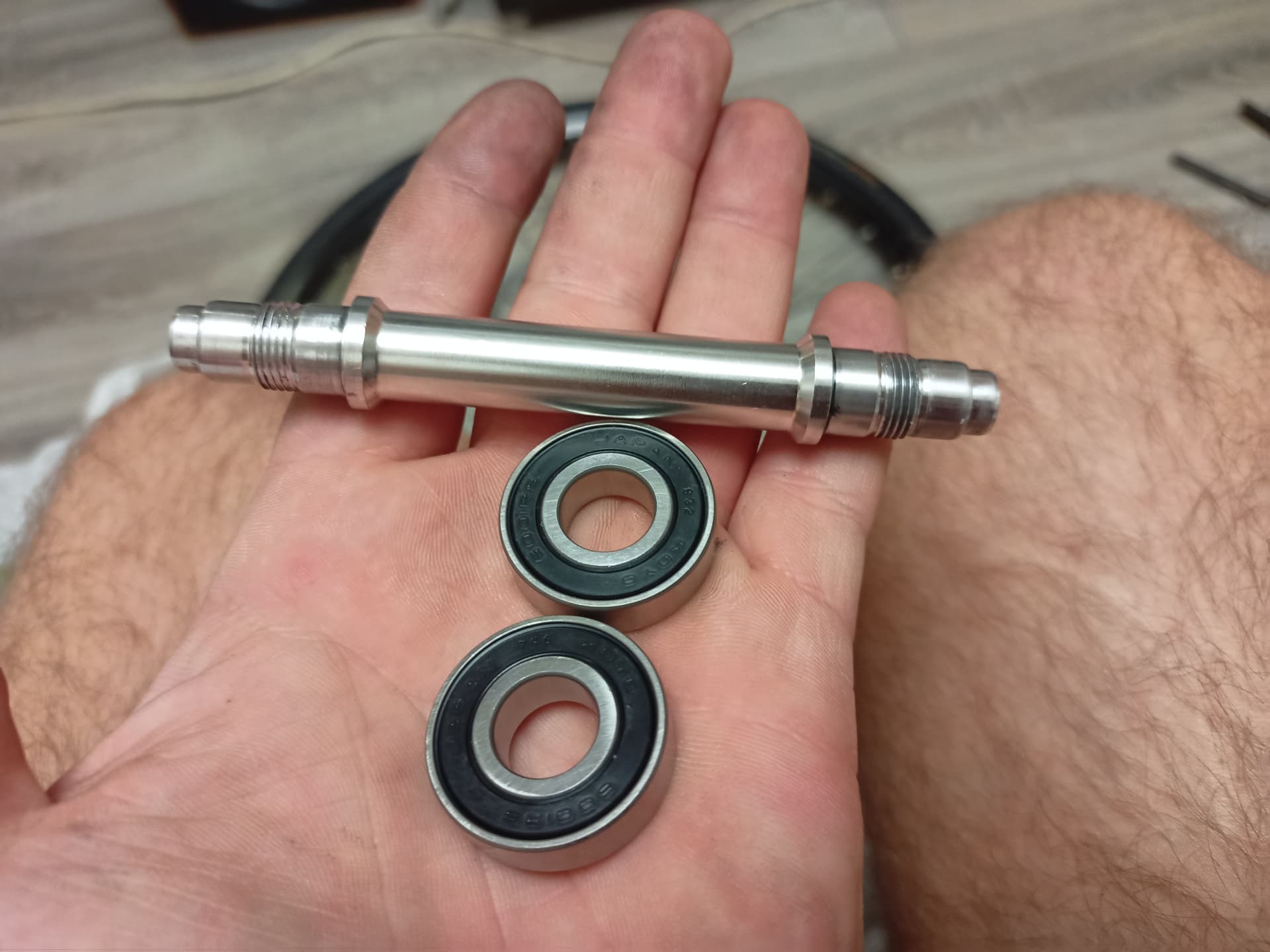 Втулка подшипника. Zf8hp55. Разобрать шуруповерт вихрь 14. Замена к5. Какой подшибник стоит в обвадном ролике корона преми о 7а.