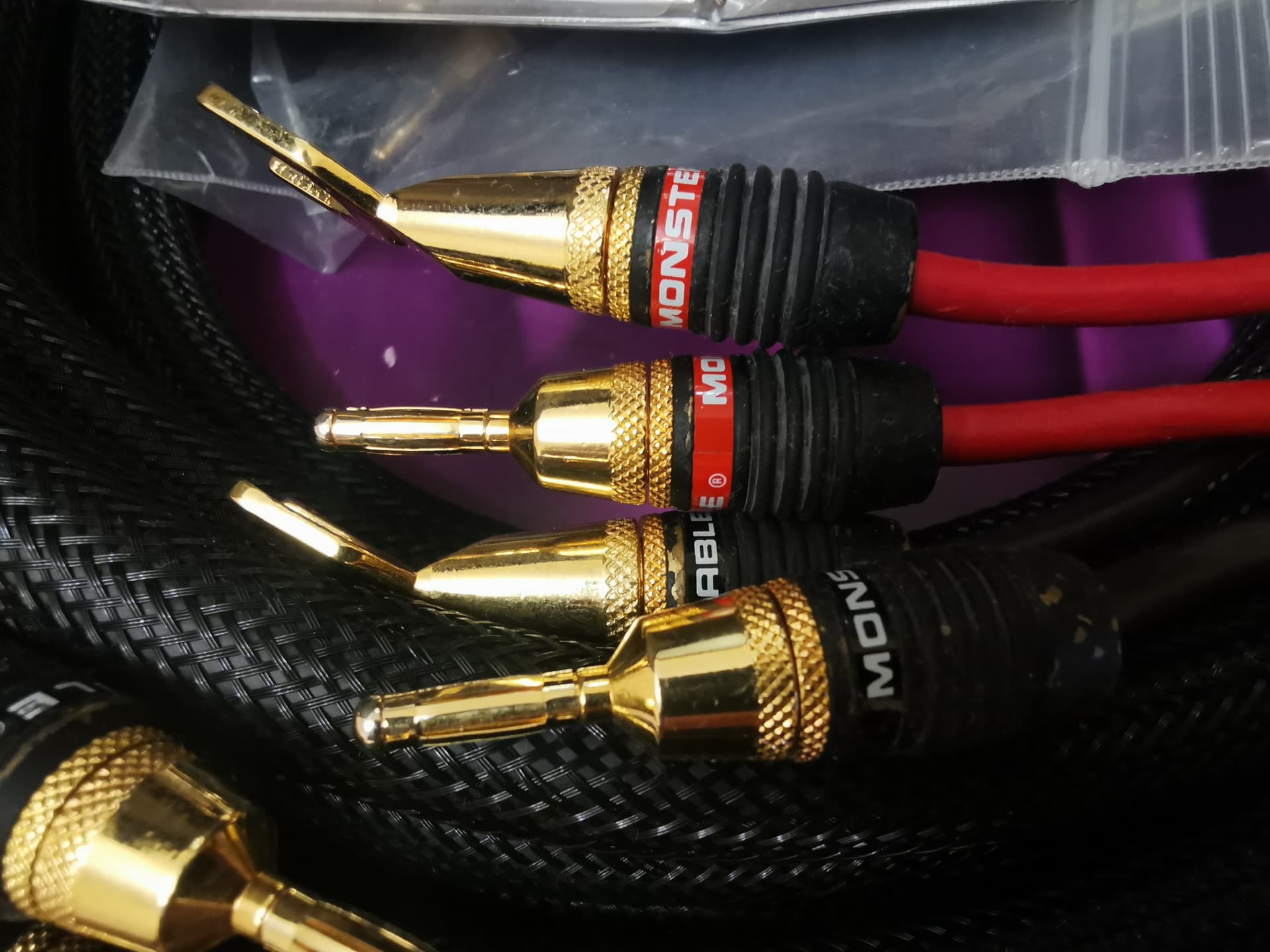 Monster cable best sale z2