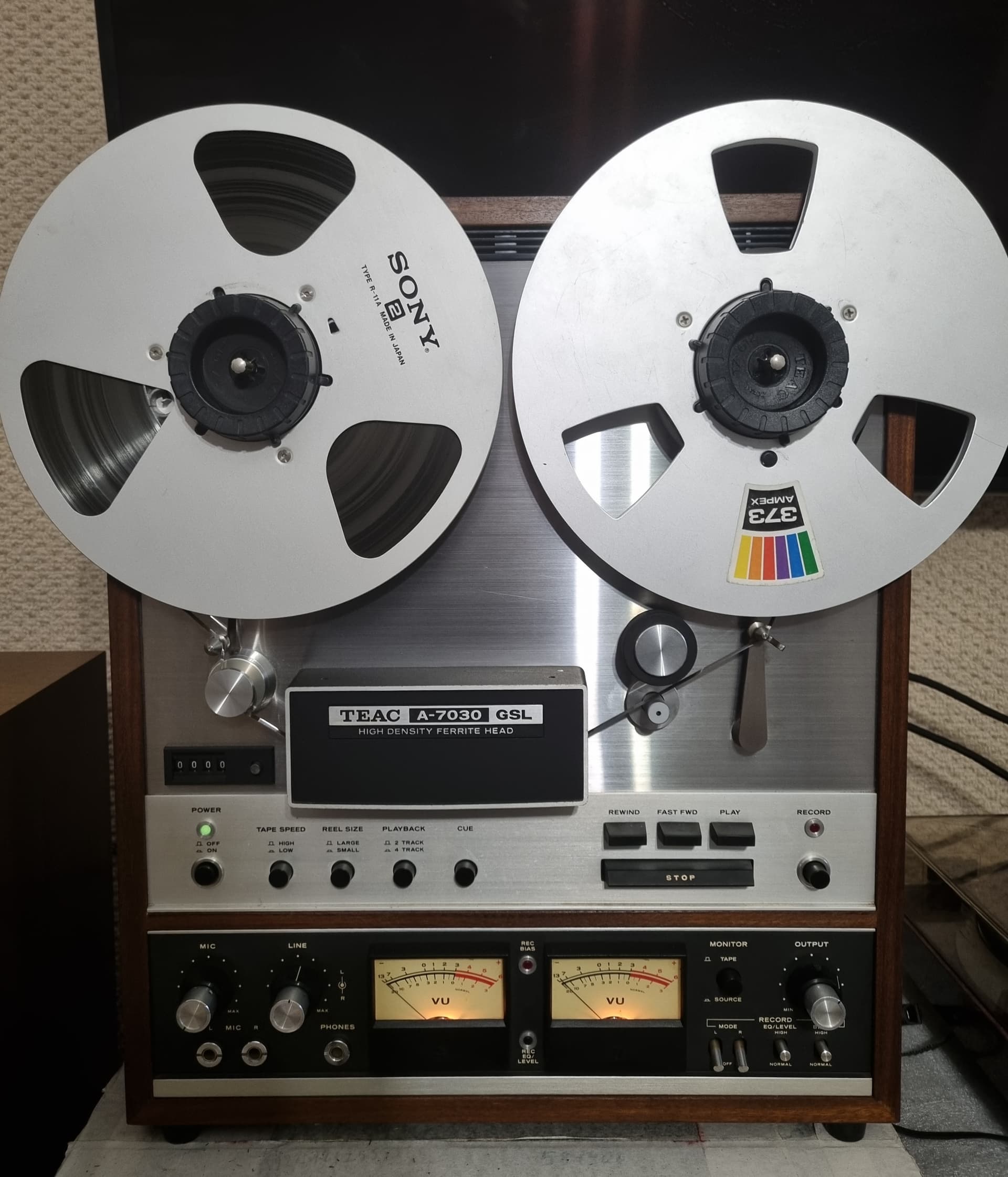 オープンリールデッキ TEAC A-7030 GSL