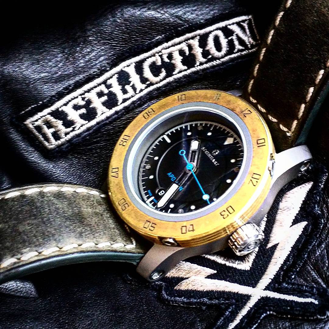 Отдельный показать. Steinhart White Shark. Штейнхарт эмблема. Часы Steinhart Barrique Phantom Skull. Steinhart Hulk Custom Strap